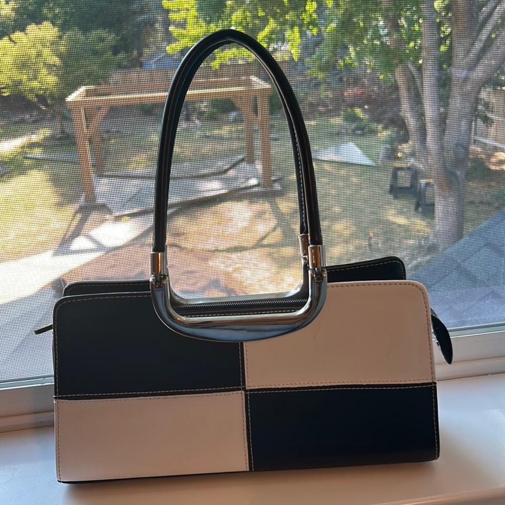 Retro Black and White Color Block Handbag